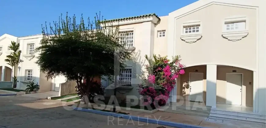 Casa en Oasis Garden Village